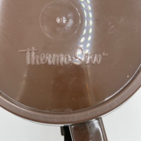 Vintage Thermo-Serv Insulated Striped Mug With Lid Brown Woodgrain Design 12 Oz - Picture 5 of 11